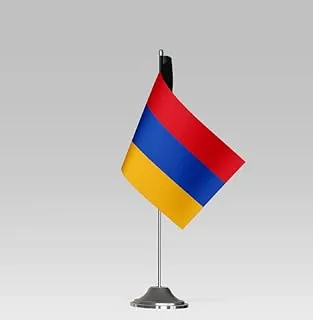 علم طاولة صغير الحجم BPA® ARMENIA FLAG مع حامل ديكور مكتبي أنيق (21 × 10 سم)