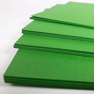 bpa 15 Sheets, 200Gsm Art Card Smooth, 20 x 25 Cm Green