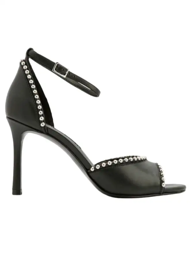 NINE WEST صندل بحزام كاحل بإبزيم أسود