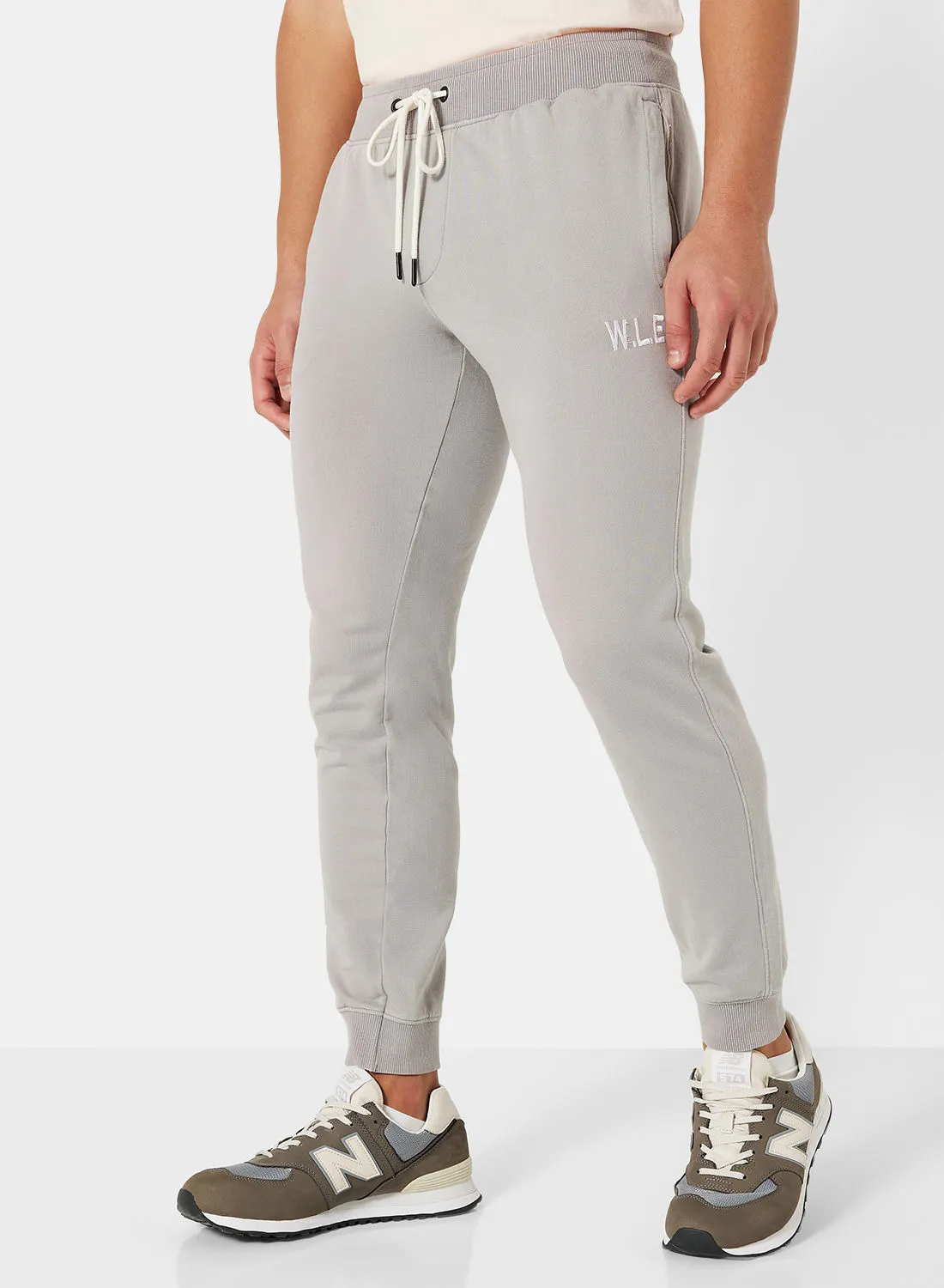 Sivvi x D'Atelier Eco-Friendly Essential Sweatpants Light Grey