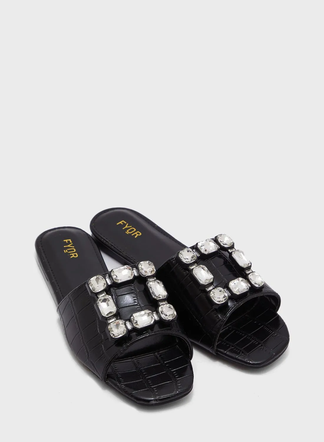 FYOR Casual Flat Sandals