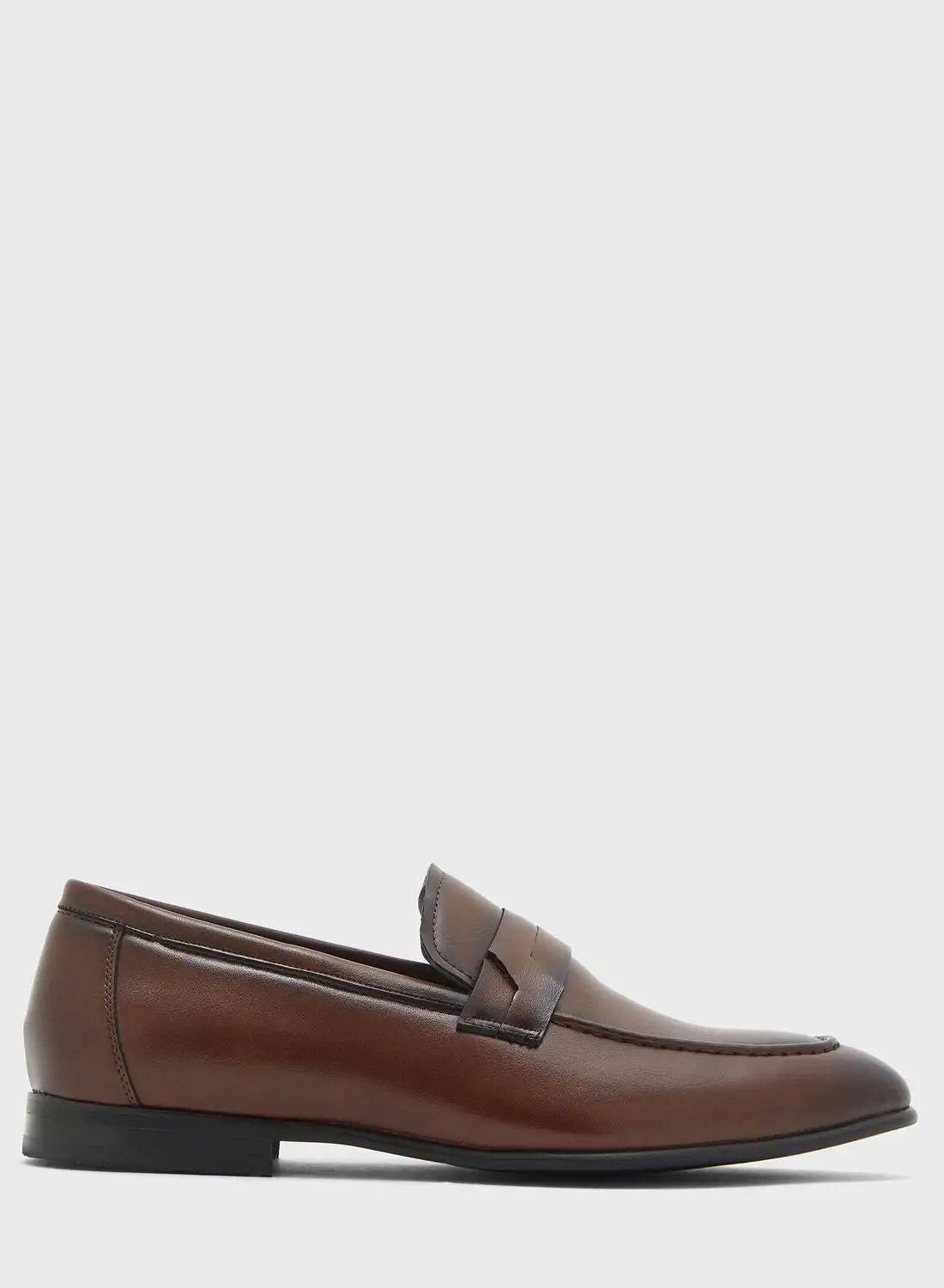 Robert Wood Casual Slip Ons