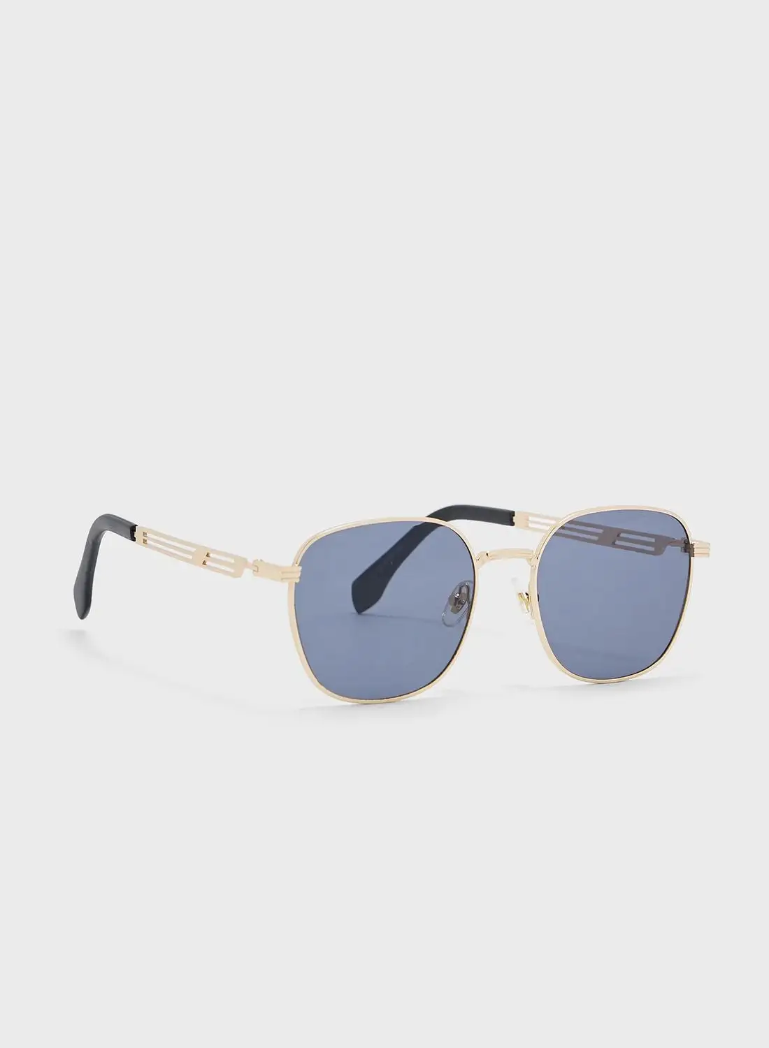 Seventy Five Casual Angular Sunglasses