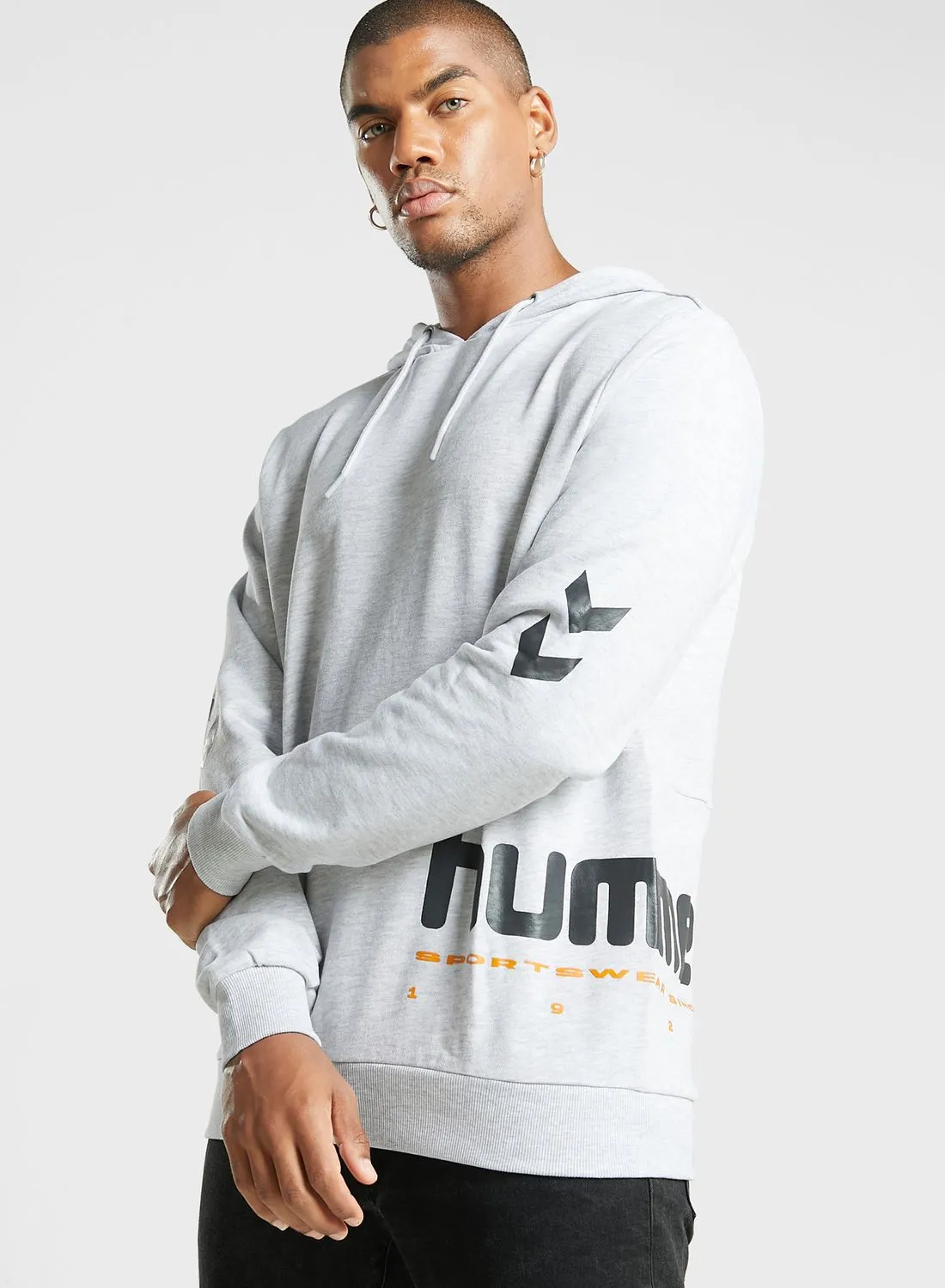 Hummel Logo Legacy Manfred Hoodie