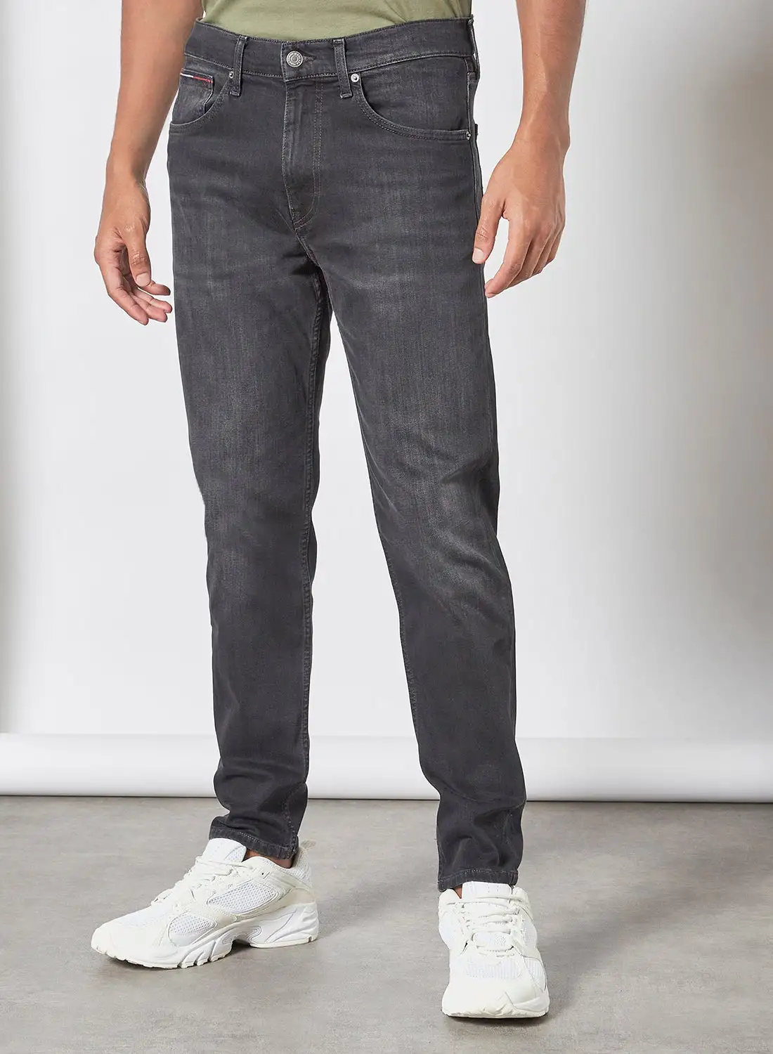 TOMMY JEANS Rey Relaxed Tapered Jeans Black