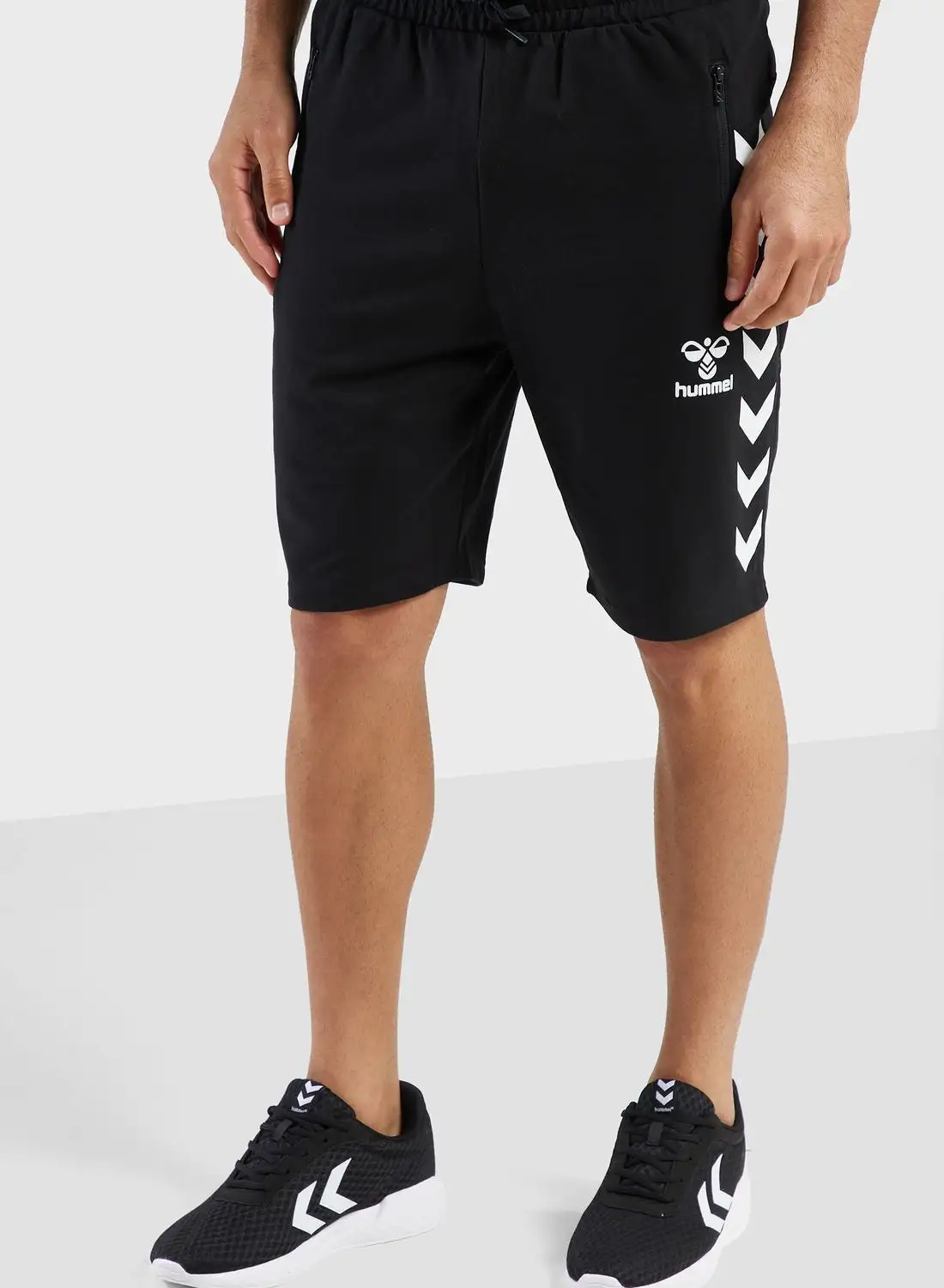 Hummel Logo Ray 2.0 Shorts