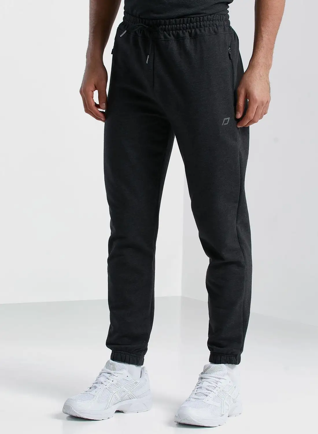 FRWD Athleisure Essential Joggers