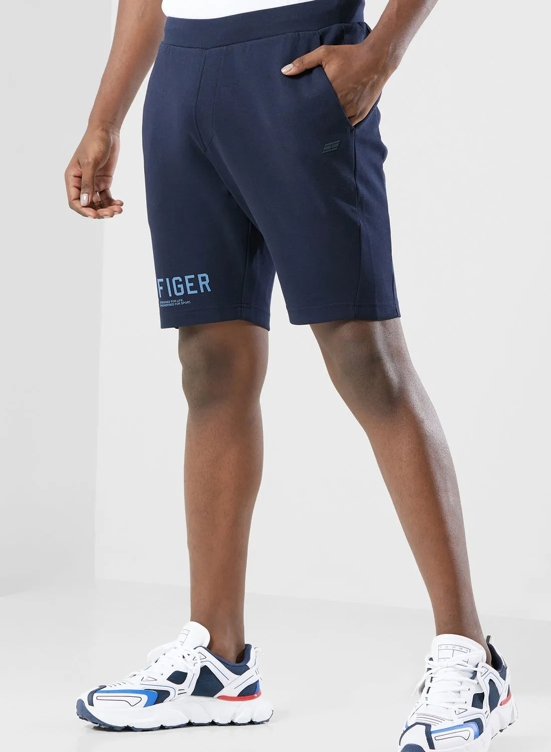 TOMMY HILFIGER Graphic Print Shorts