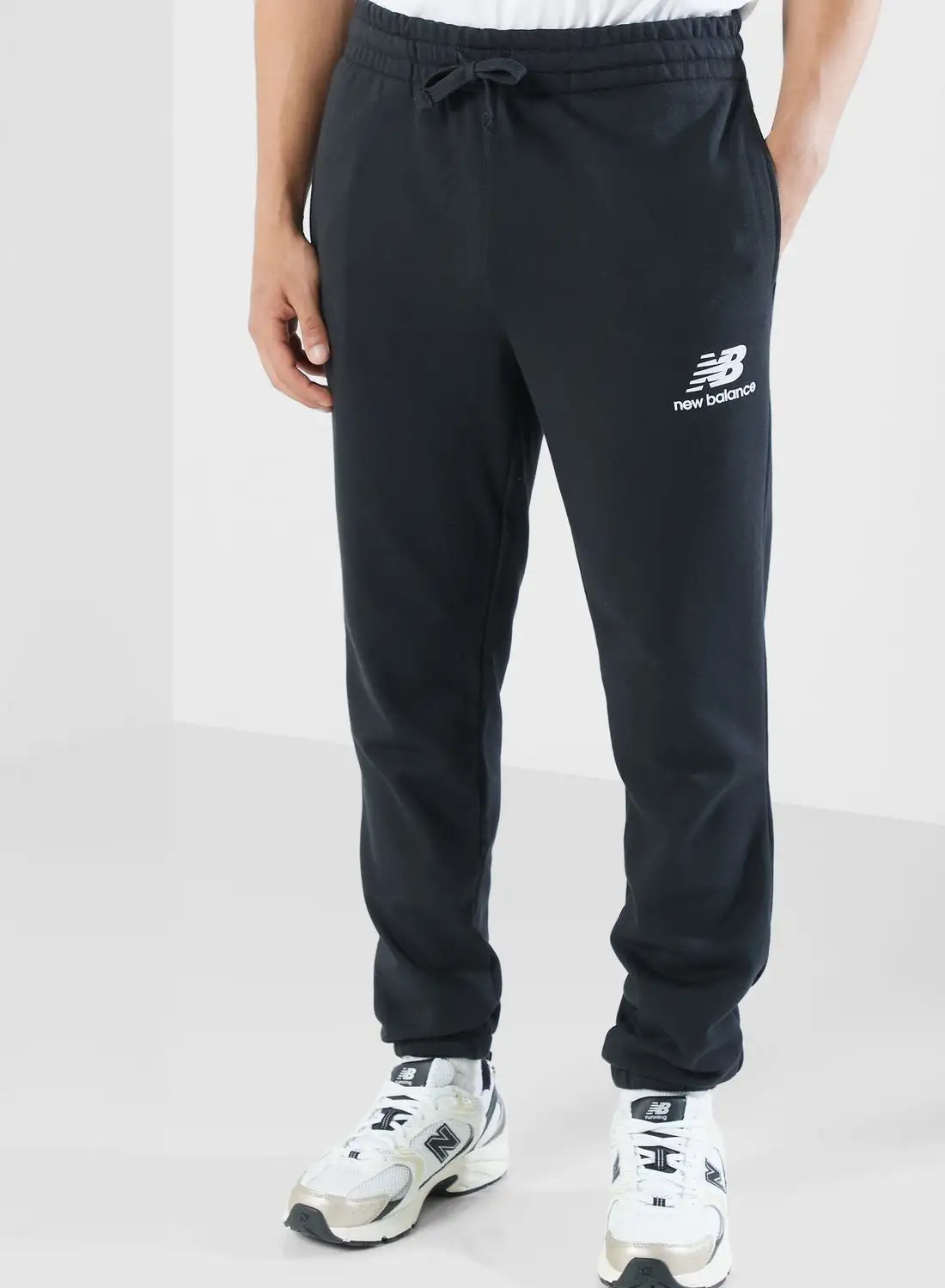 New Balance Essential Stacked Sweatpants