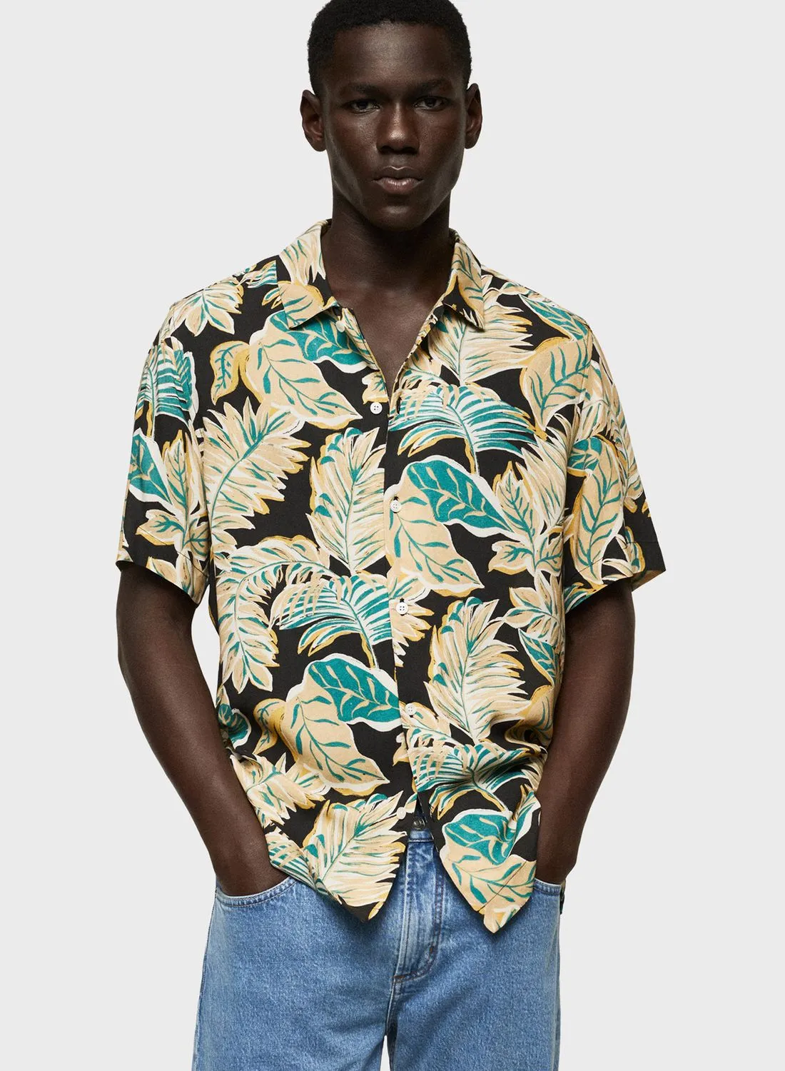 Mango Man Hawaiian Print Regular Fit Shirt