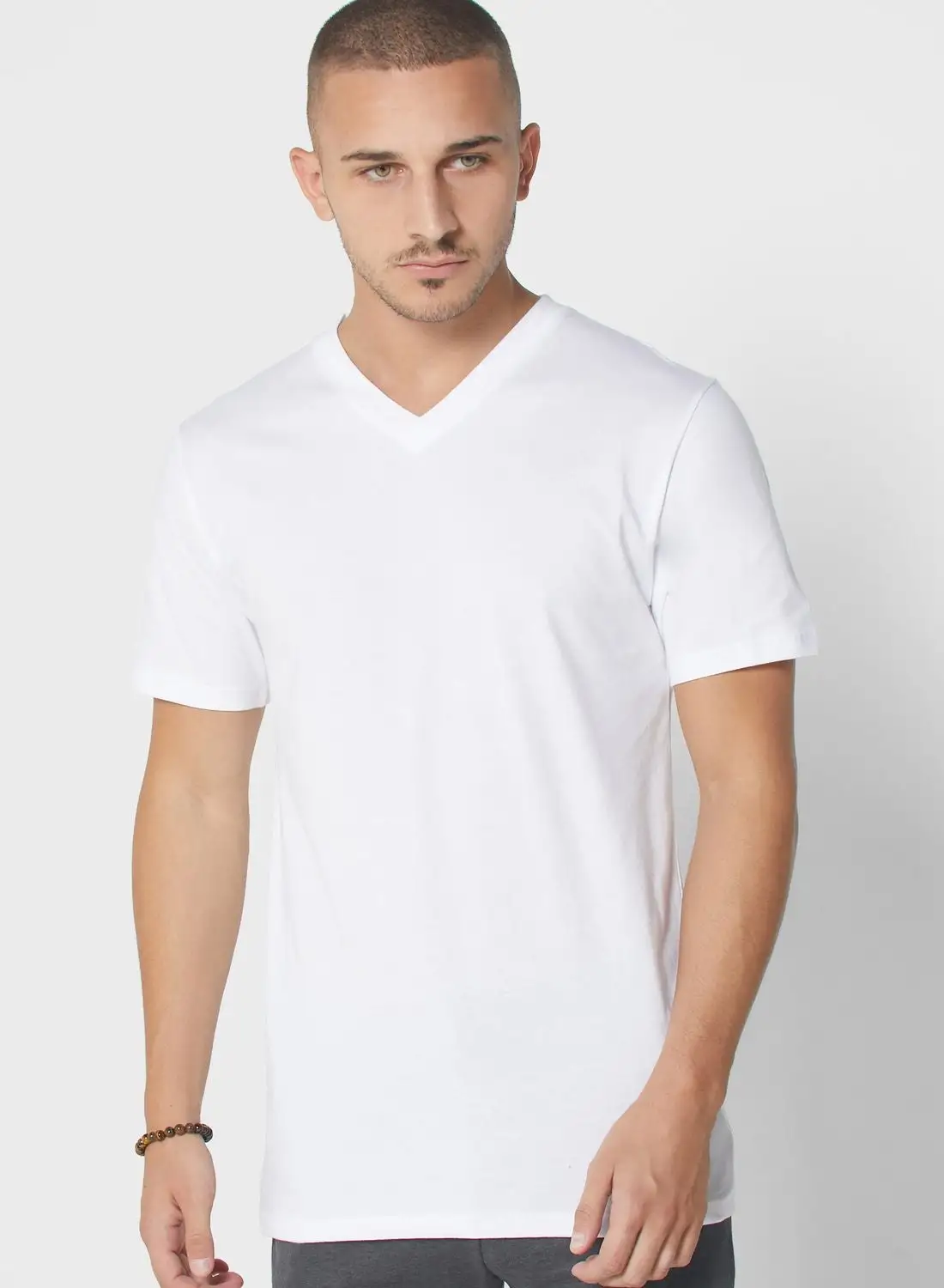 Seventy Five Basics Essential V Neck T-shirt