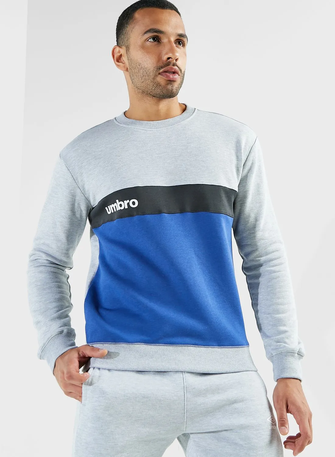 umbro Essential Sweatshirt