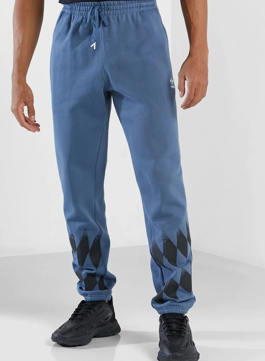 adidas Originals Trefoil Graphic Sweatpants