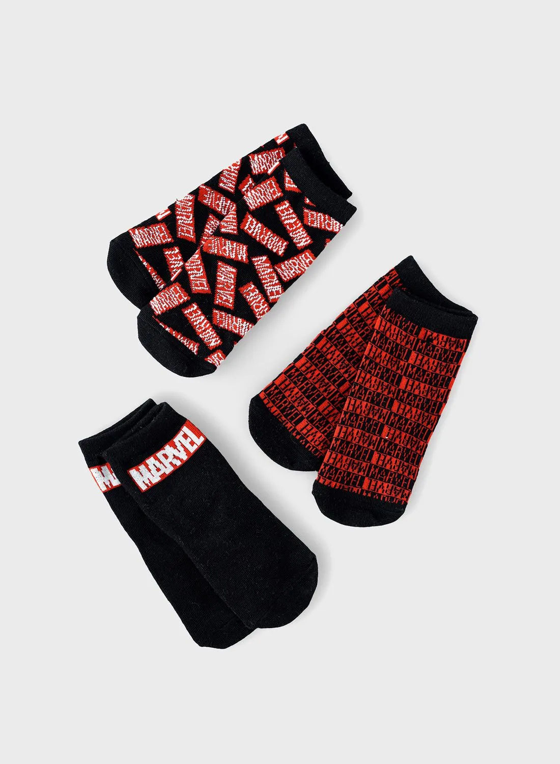 MARVEL Kids 3 Pack Marvel Comics Crew Socks