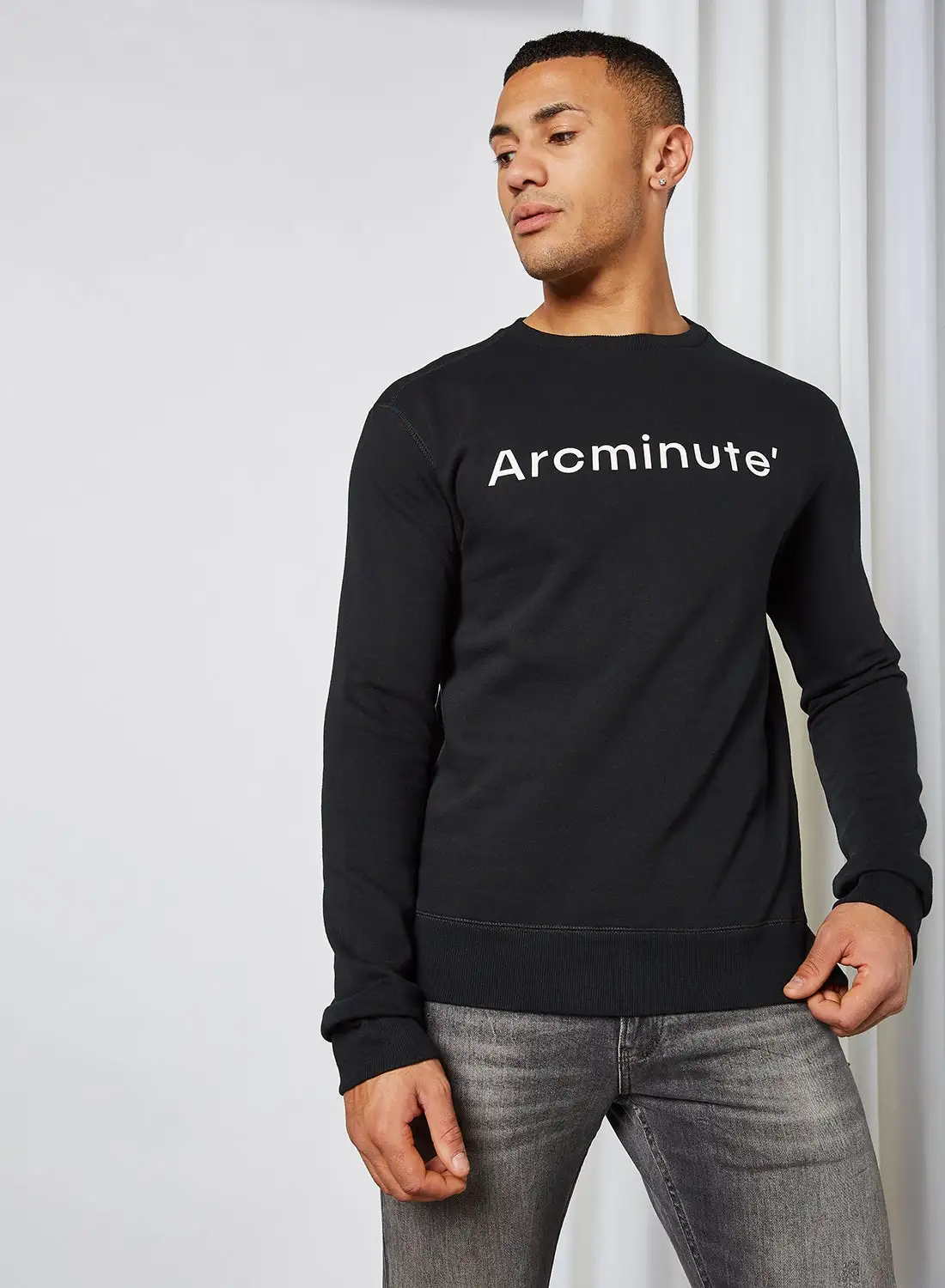 Arcminute Both Side Cut Long Sleeve Sweatshirt Black