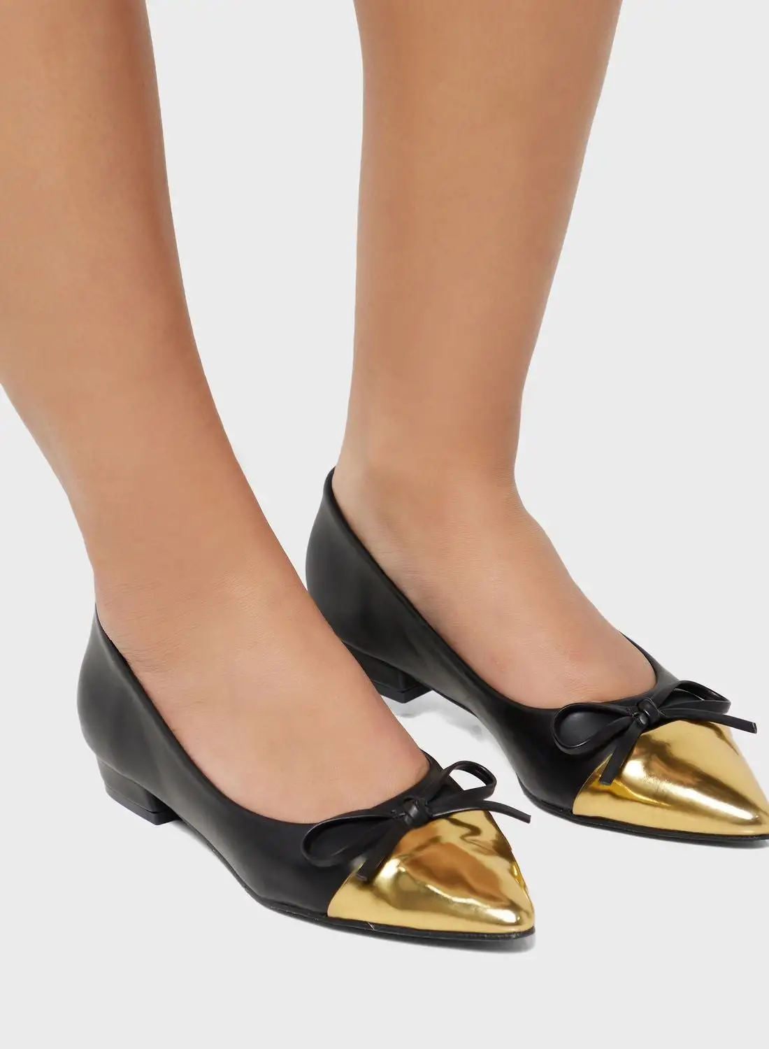 Ginger Bow Detail Metallic Toecap Flat Shoe Black