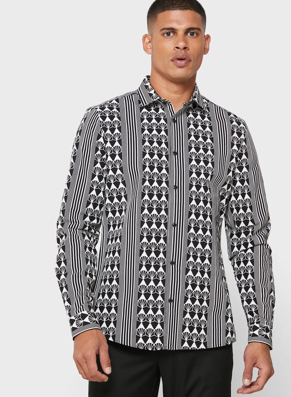 RIVER ISLAND Geo Stripe Regular Fit Shirt