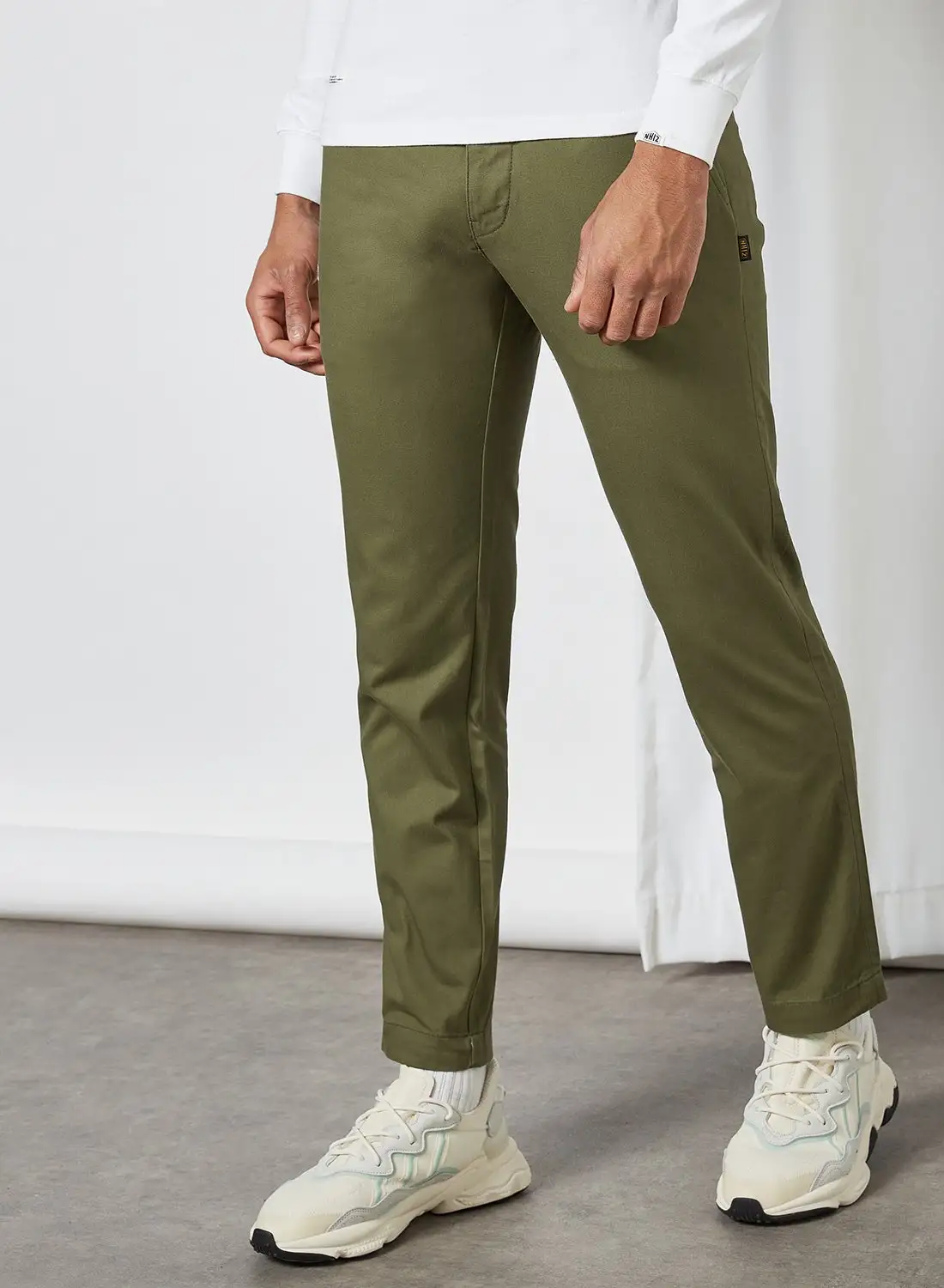 izzue Basic Chino Pants Khaki