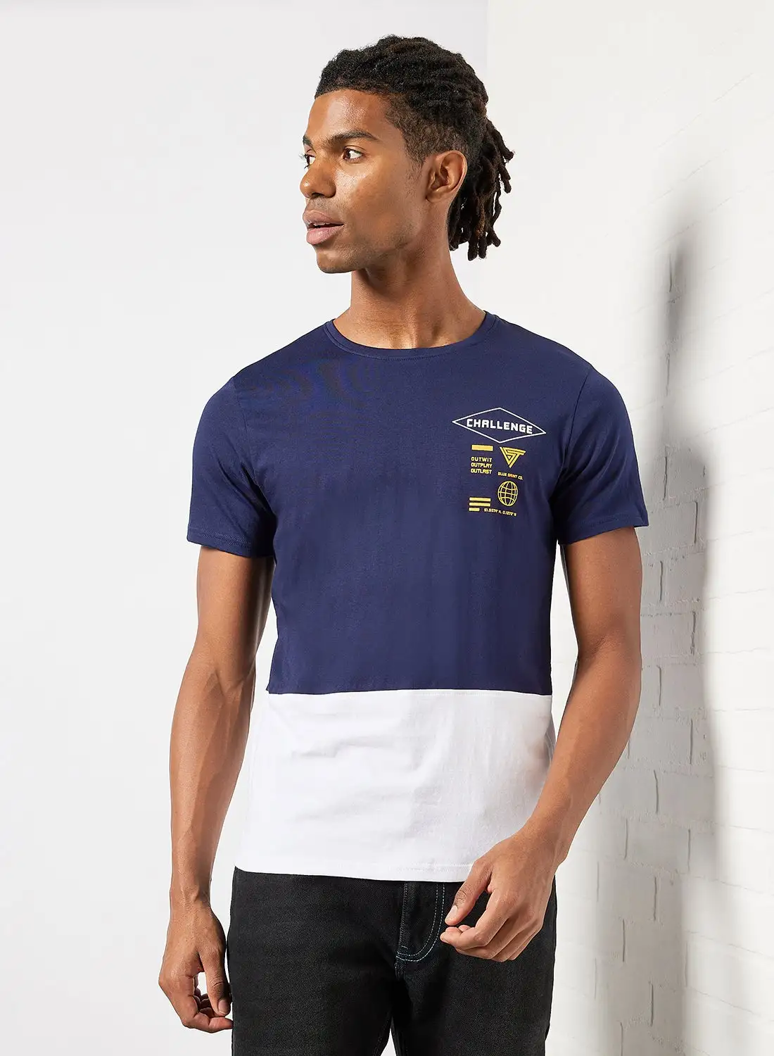 QUWA Printed Cut And Sew T-Shirt Dark Blue/White