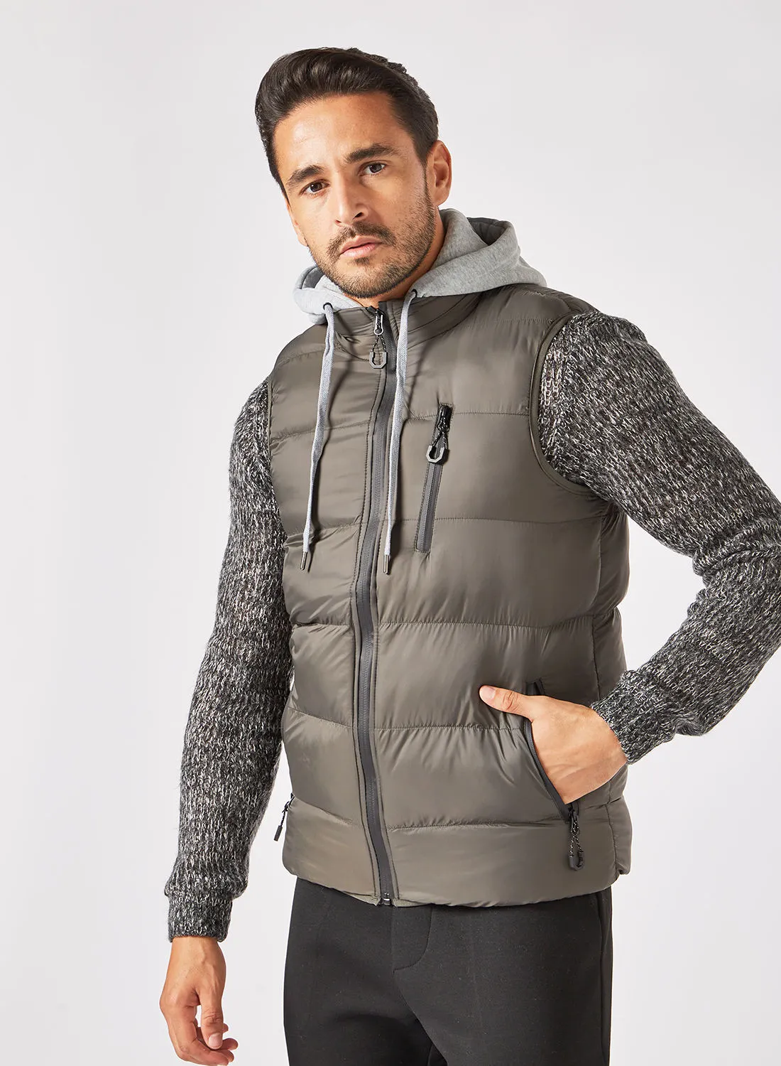 Athletiq Men's Casual Contrast Hooded And Side Pockets Detail Puffer Vest Jacket Dark Olive