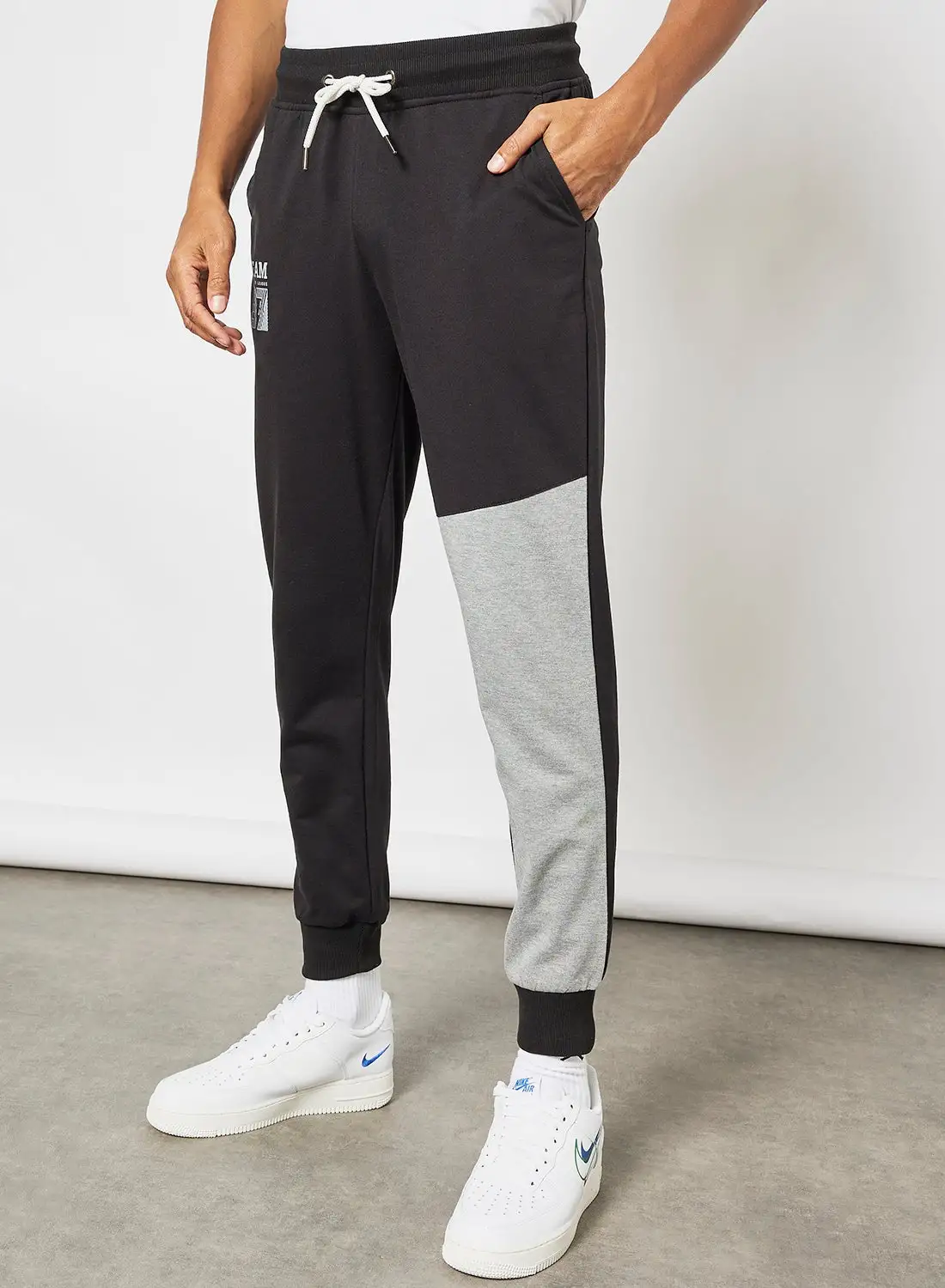 ABOF Regular Fit Joggers Black