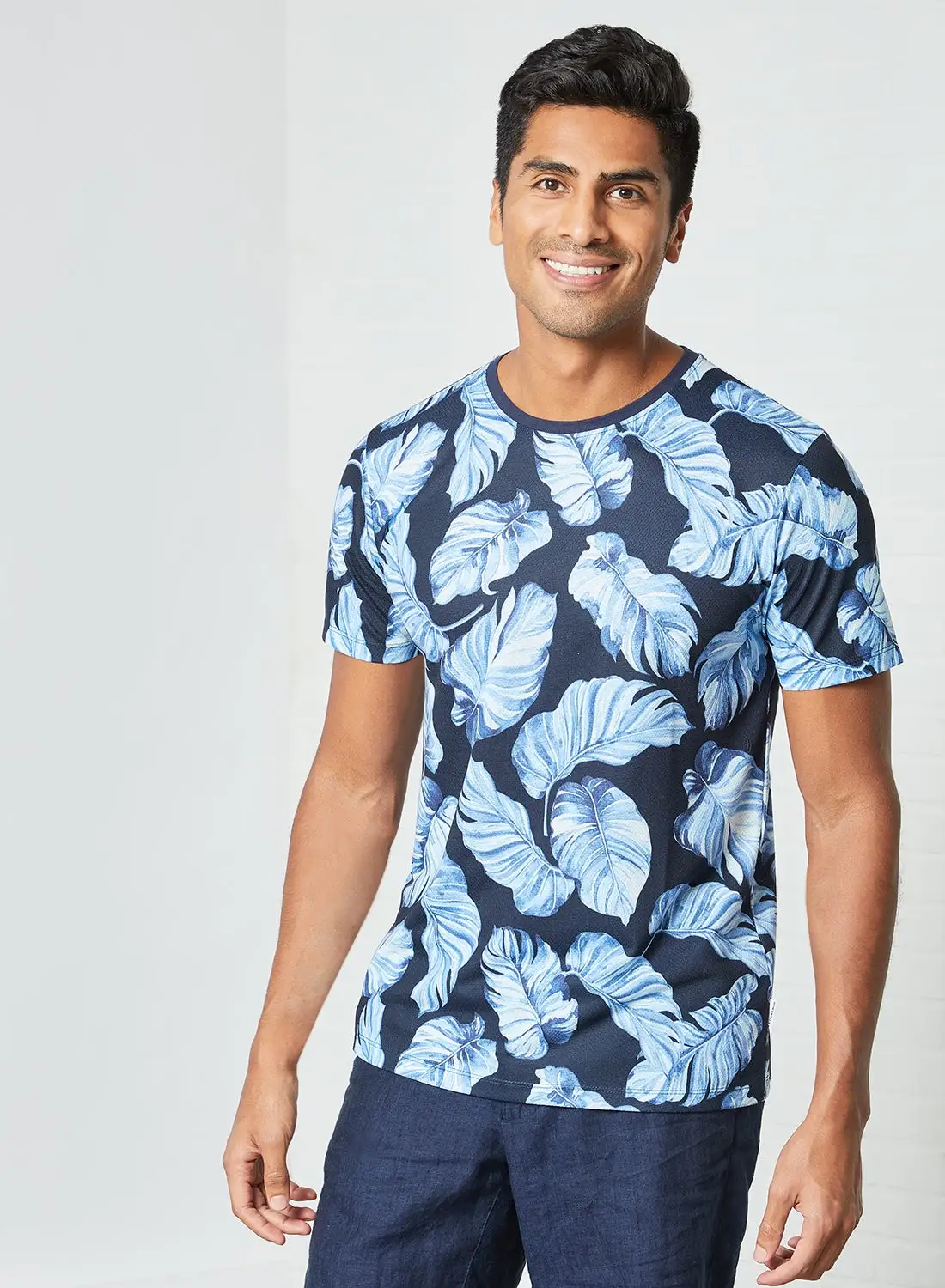 LINDBERGH All-Over Print T-Shirt Blue