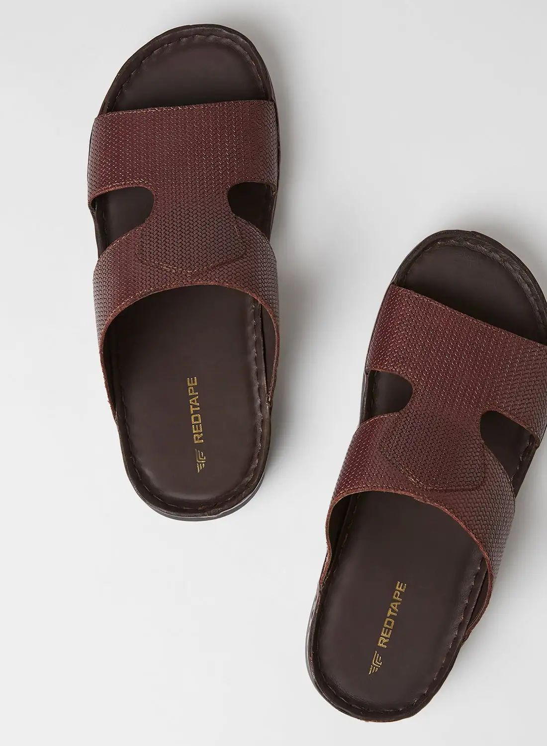 Red Tape Textured Arabic Sandals D.Brown