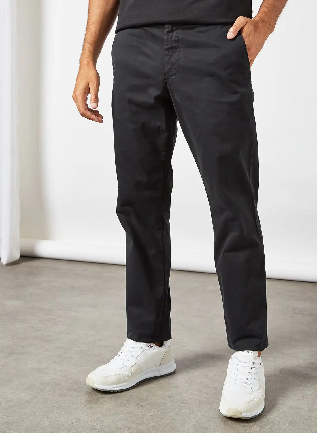 TOMMY HILFIGER Denton Logo Flex Satin Chinos Black