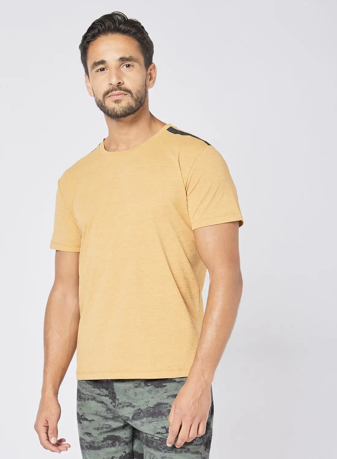 Athletiq Basic Sportswear Running T-Shirt Yellow