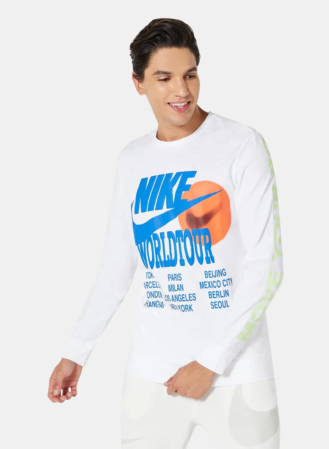 Nike NSW World Tour Long Sleeve T-Shirt White