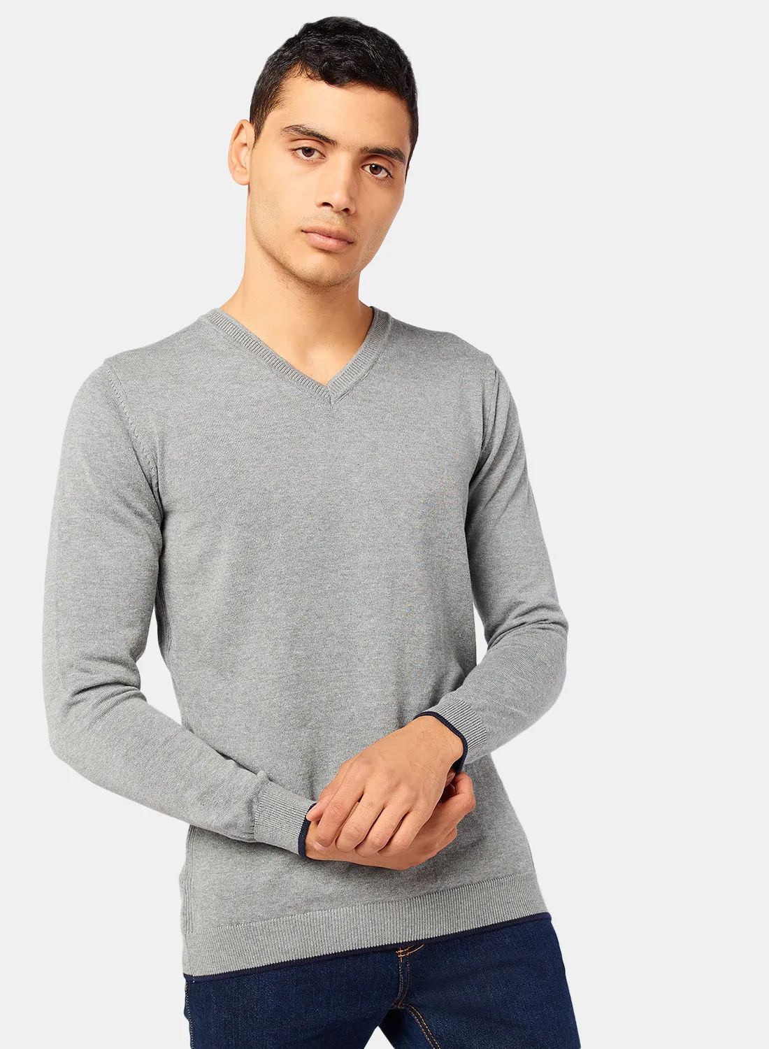 TOWN TEAM Essential V Neck Pullover