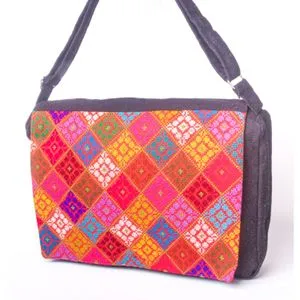 Ebda3 Men Masr Colorful Sinai Handmade Laptop Bag  - Black