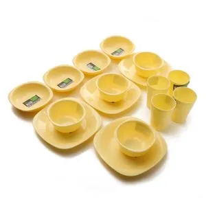 Eco Plast Dinnerware Medium Plates Set - 16 Pcs - Light Yellow