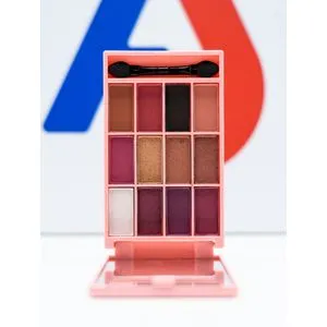 Me Now New Eyeshadow Palette 6g - 12 Colors