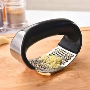 Garlic Press Crusher - Stainless Steel