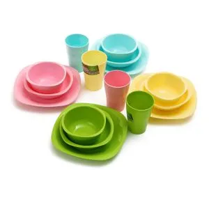 Eco Plast Dinnerware Medium Plates Set - 16 Pcs - Spring Colors