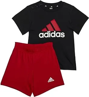 طقم تي شيرت وشورت من القطن العضوي من Adidas Essentials للأطفال للجنسين