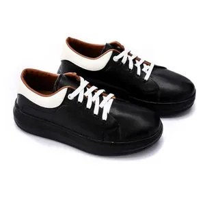 Hammer Stitched Accent Lace Up Sneakers - Black & White