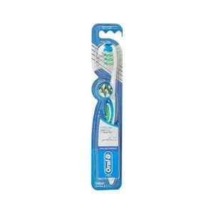 ORAL-B Pro-Expert Clean Manual Toothbrush With Soft Bristles