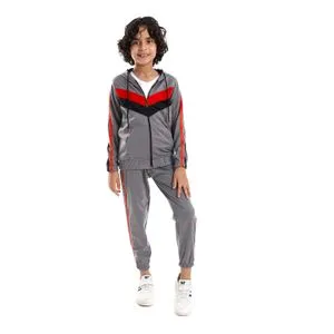 Caesar Boys Training Suit With Pockets And Lined Design.