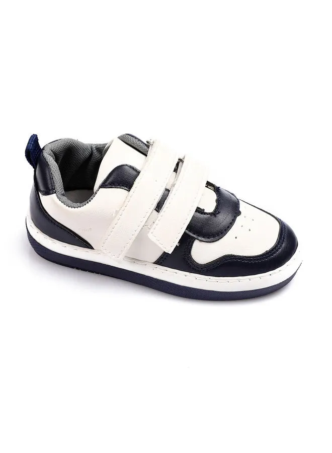 Roadwalker RHK40 Two Tone Velcro Closure Sneakers for Kids