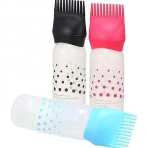 Hair Dye Bottles With A Deep-toothed Comb - Color May Vay