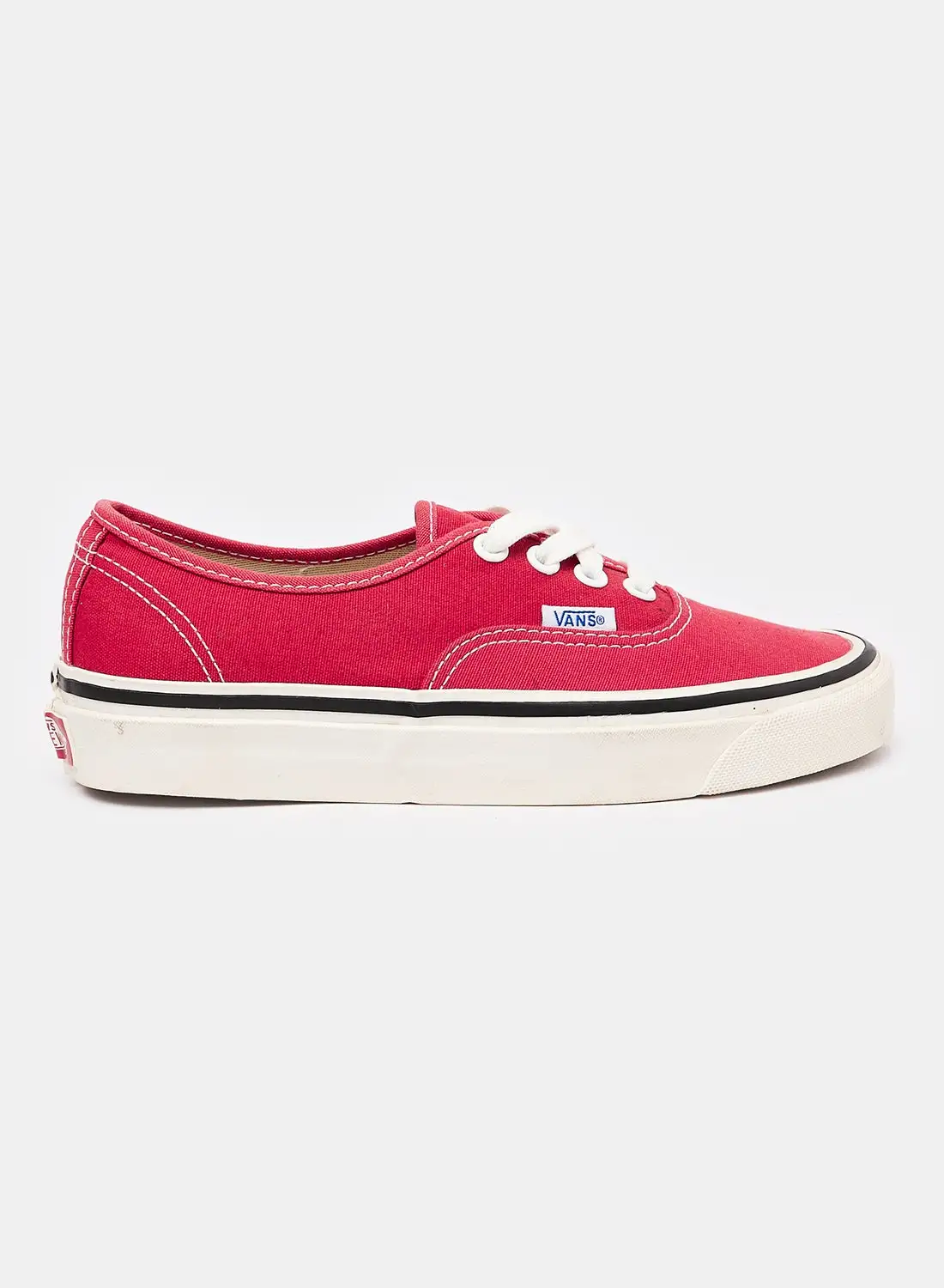 حذاء رياضي VANS UA Authentic 44 DX ذو أربطة