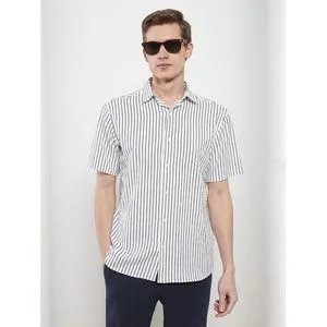 LC Waikiki Vision Regular Fit Short Sleeve Striped Men's Shirt