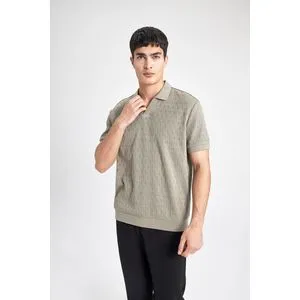 Defacto Man Smart Casual Regular Fit Resort Neck Short Sleeve Knitted Polo T-Shirt.