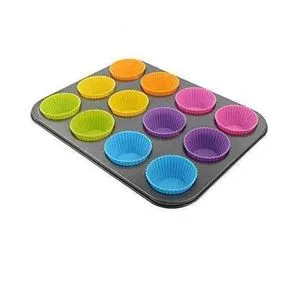 Cupcake Pan - 12 Holes + Baking Molds - 12 Pcs