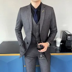 Fashion ( Jacket + Vest + Pants ) Three-piece Male Formal Business