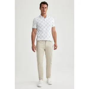 Defacto Man Smart Casual Slim Fit Polo Neck Short Sleeve Knitted Polo T-Shirt.