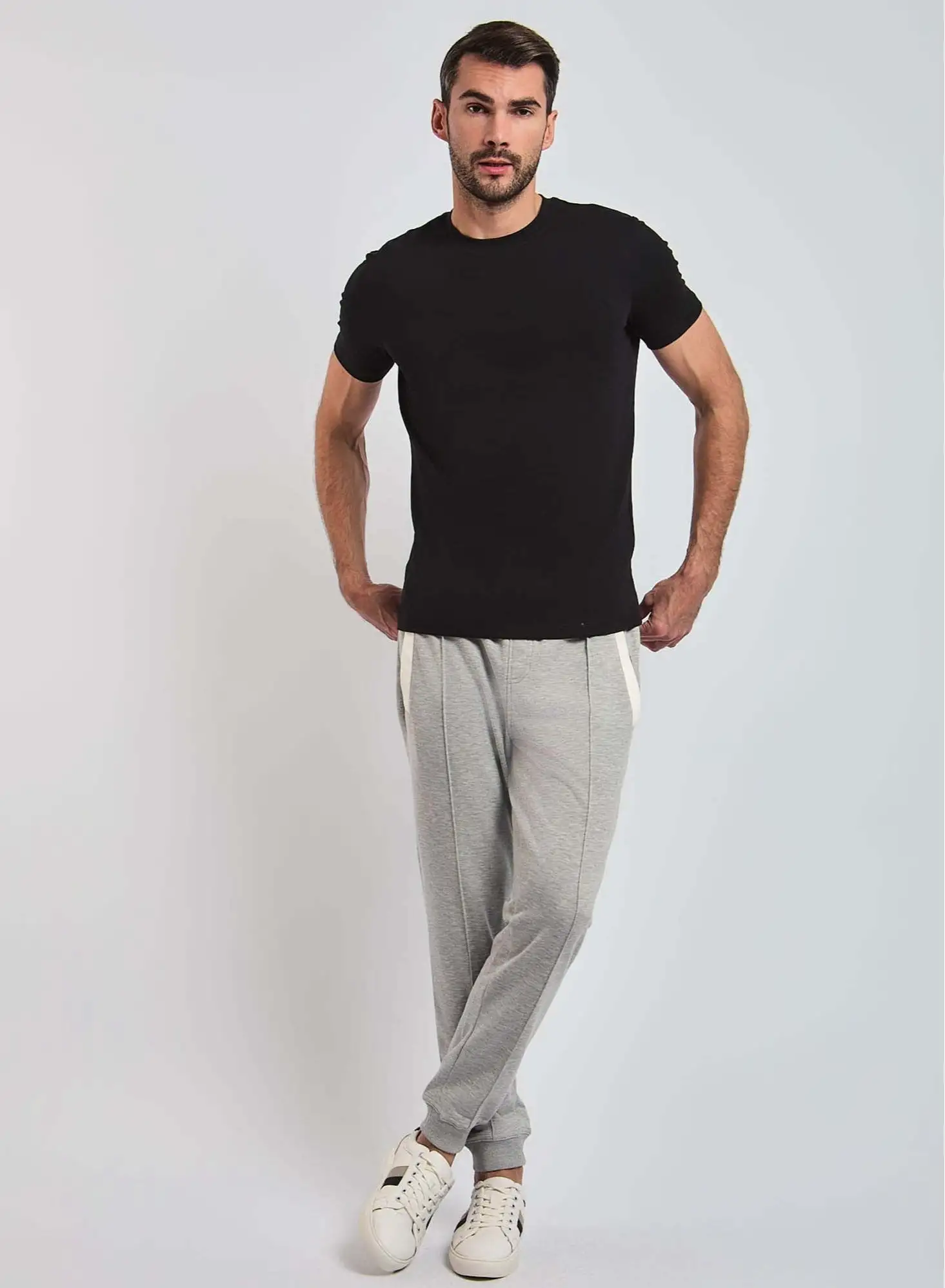 DALYDRESS Fancy Regular Fit Sweatpants