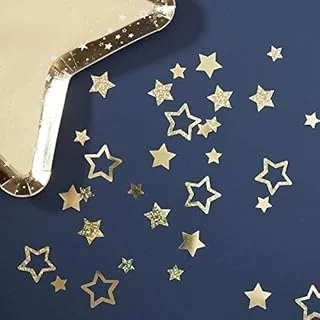 قصاصات ذهبية على شكل نجمة